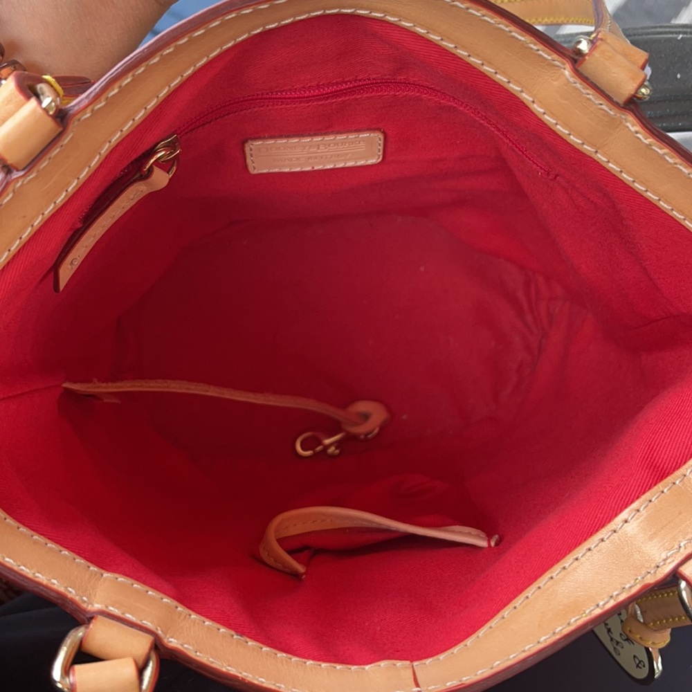 Dooney & bourke - Picture 9 of 9